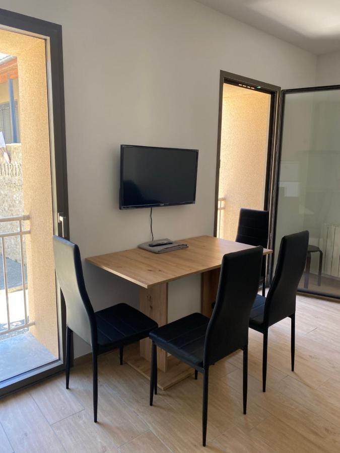 Appartements Neufs Avec Garages Dans Maison De Village Andance المظهر الخارجي الصورة